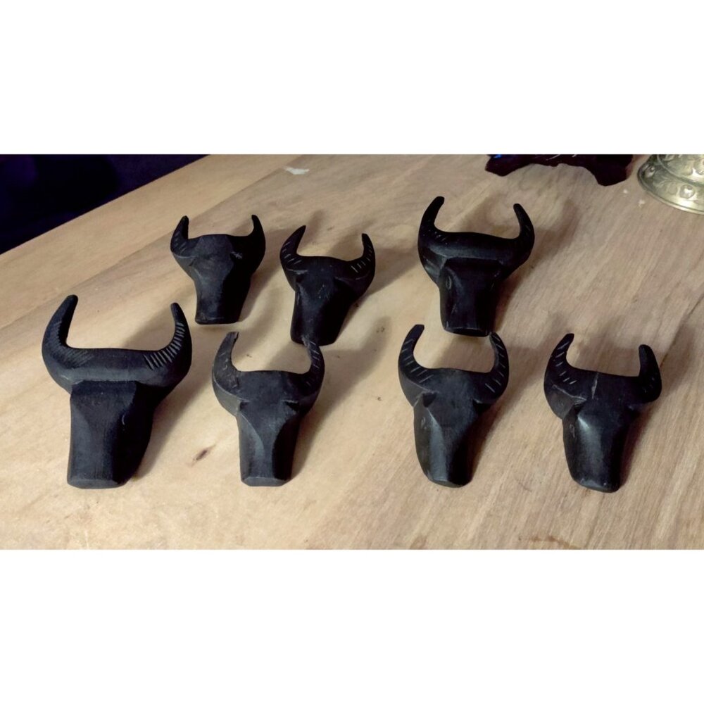 Water Buffalo Napkin Rings Hand Carved Hard Wood Black Set of 8 Vtg MCM Bull Hds - Picture 10 of 10